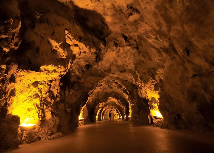 UNAHOTELS CapotaorminaAlbergo